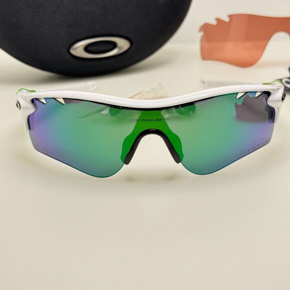 Oakley Sunglasses OO9181-35 Radar Lock Mark Cavendish W/ Case - Picture 4 of 11